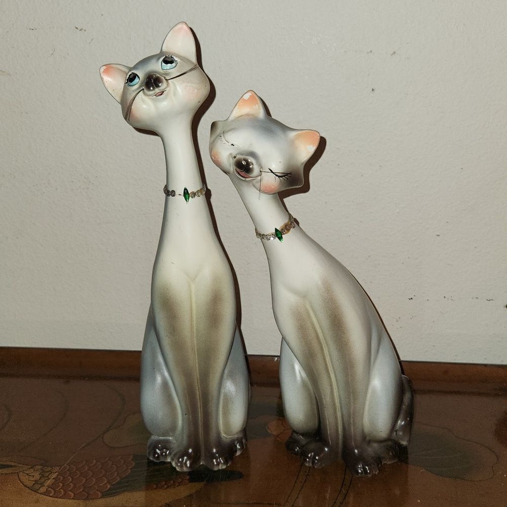 Vintage Napcoware Siamese Cats